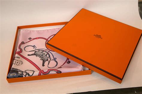 size of hermes scarf box|Hermes silk scarf 90.